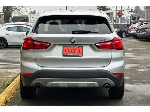 Used 2018 BMW X1 xDrive28i image 6