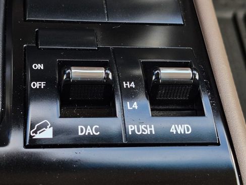 Used 2021 Lexus GX 460 Premium AWD/4WD image 27