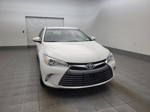 Used 2017 Toyota Camry LE image 14