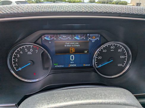 Used 2022 Ford F150 XLT w/ Equipment Group 301A Mid AWD/4WD image 29