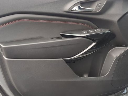 New 2026 Chevrolet Trax RS w/ Driver Confidence Package image 11