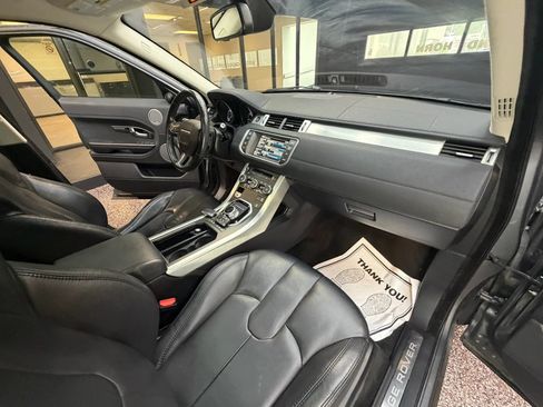 Used 2015 Land Rover Range Rover Evoque Pure Plus AWD/4WD image 38