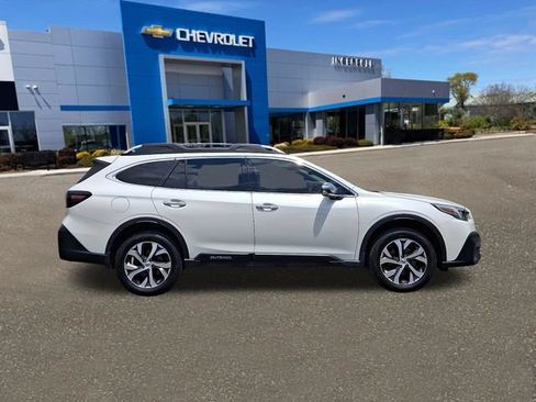 Used 2022 Subaru Outback Touring XT AWD/4WD image 26