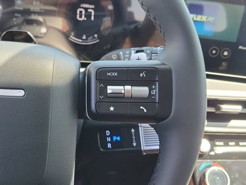 New 2027 Hyundai Santa Fe SEL FWD image 8