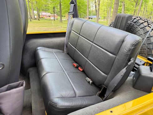 Used 2002 Jeep Wrangler SE AWD/4WD image 25