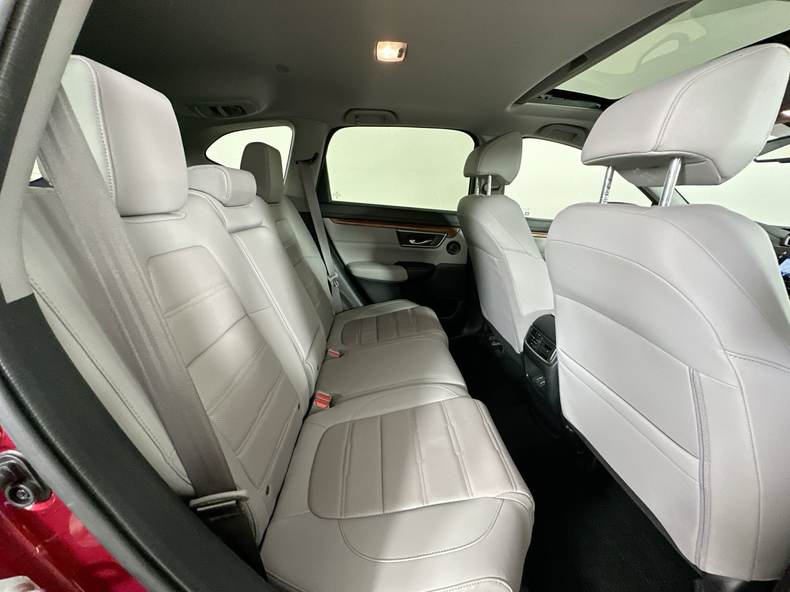 Used 2021 Honda CR-V Touring image 41
