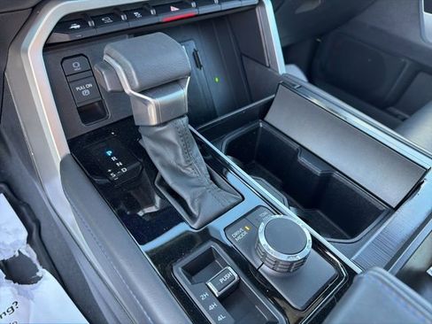 Used 2024 Toyota Sequoia Platinum image 20