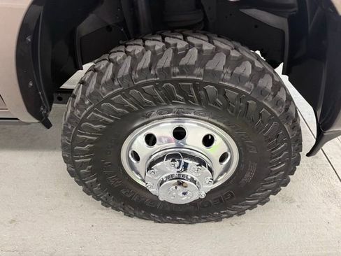 Used 2022 RAM 3500 Limited image 5