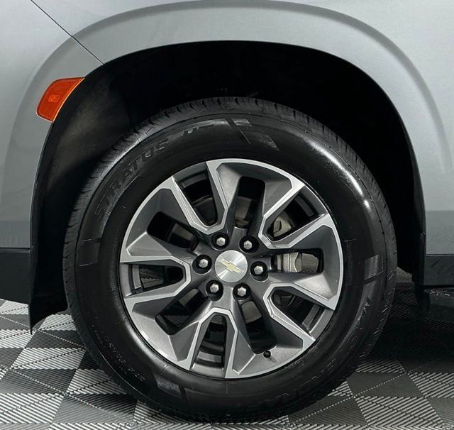 Used 2023 Chevrolet Tahoe LS w/ Driver Alert Package RWD image 11