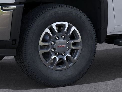 New 2026 GMC Sierra 3500 SLT w/ SLT Convenience Package AWD/4WD image 9