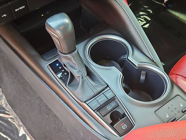 Used 2024 Toyota Camry XSE AWD/4WD image 17