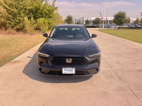 Used 2026 Honda Accord SE image 7