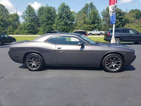 Used 2013 Dodge Challenger SXT w/ Sound Group RWD image 4