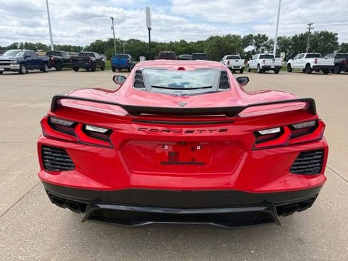 Used 2024 Chevrolet Corvette Stingray Premium Cpe w/ Z51 Performance Package RWD image 4