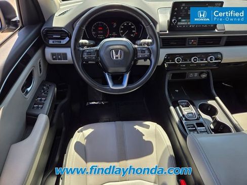 Certified 2025 Honda Pilot EX-L image 15