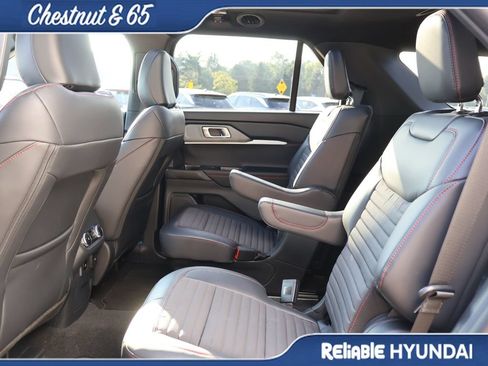Used 2026 Ford Explorer ST-Line AWD/4WD image 19