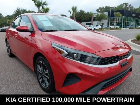 Used 2024 Kia Forte LXS FWD image 3