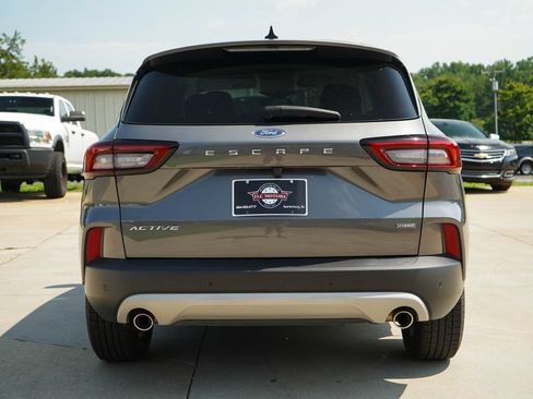 Used 2023 Ford Escape Active FWD image 19