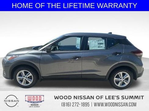 New 2025 Nissan Kicks Play S image 4