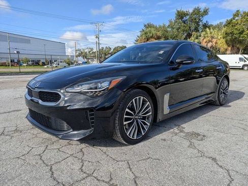 Used 2018 Kia Stinger Premium RWD image 7