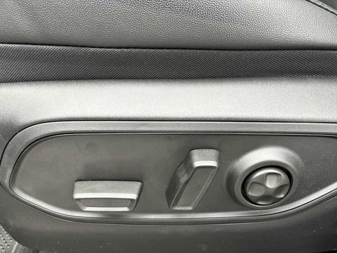 New 2026 Jeep Grand Cherokee Limited image 14