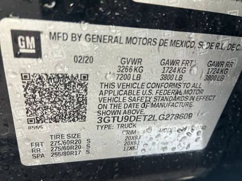 Used 2020 GMC Sierra 1500 SLT w/ SLT Premium Package AWD/4WD image 14