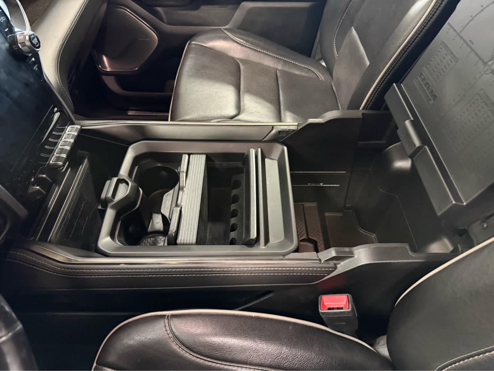 Used 2020 RAM 1500 Limited AWD/4WD image 24