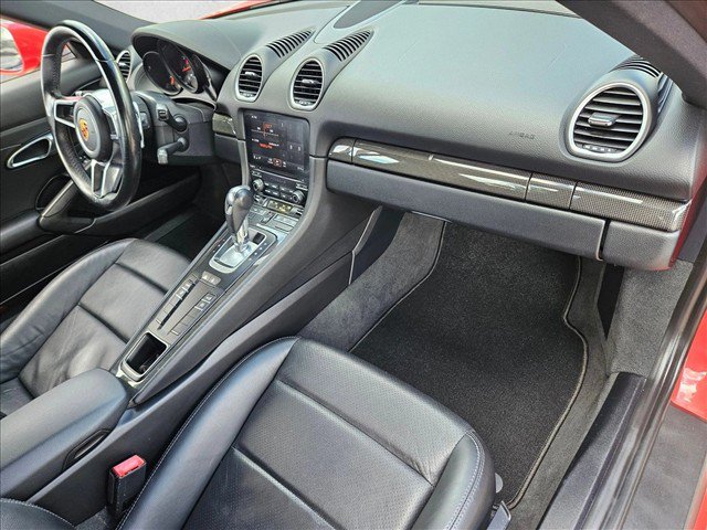 Used 2018 Porsche 718 Cayman RWD image 18