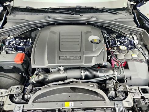 New 2026 Jaguar F-PACE R-Dynamic S image 32