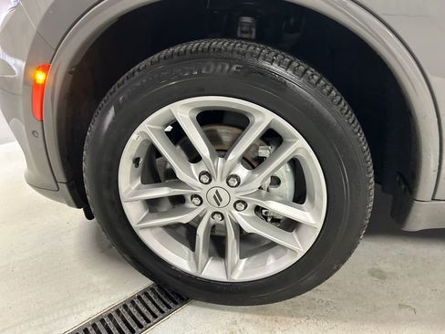 Used 2025 Dodge Durango GT image 9