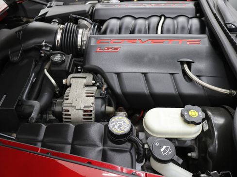 Used 2008 Chevrolet Corvette Coupe w/ Preferred Equipment Group RWD image 15