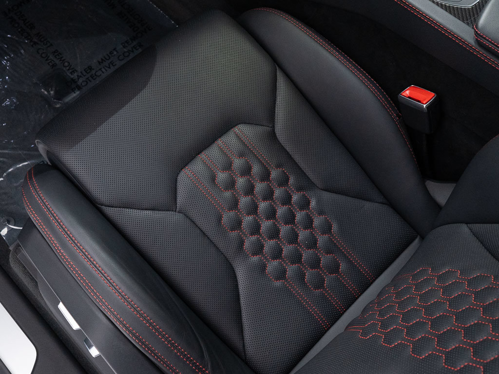 Used 2024 Lamborghini Urus Performante AWD/4WD image 19