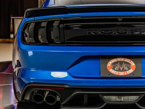 Used 2021 Ford Mustang GT Premium w/ GT Performance Package RWD image 33