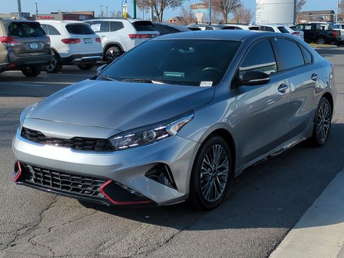 Used 2023 Kia Forte GT-Line image 11