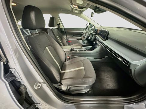 Used 2024 Hyundai Sonata SEL FWD image 32
