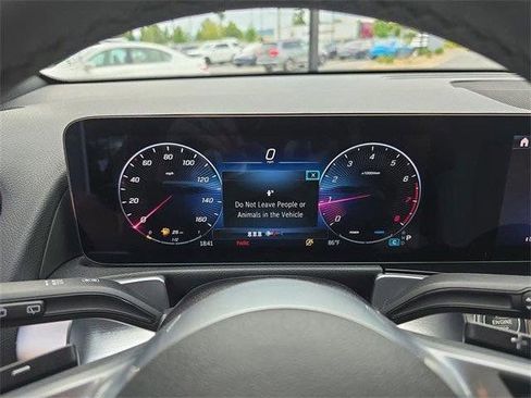 Certified 2026 Mercedes-Benz GLB 250 4MATIC image 36