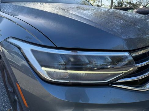 Used 2022 Volkswagen Tiguan SE image 4