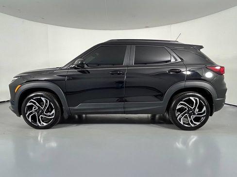 Used 2024 Chevrolet TrailBlazer RS w/ Convenience Package AWD/4WD image 4