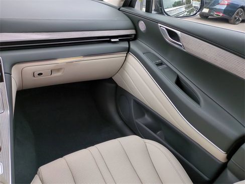 New 2026 Genesis GV80 2.5T Select image 14