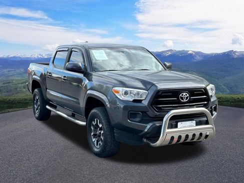 Used 2017 Toyota Tacoma SR w/ Tow Package image 9