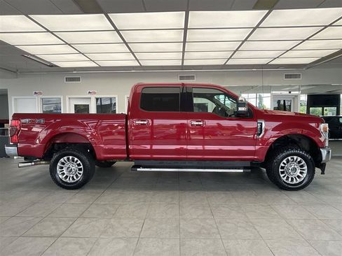 Used 2020 Ford F250 XLT w/ XLT Premium Package AWD/4WD image 4