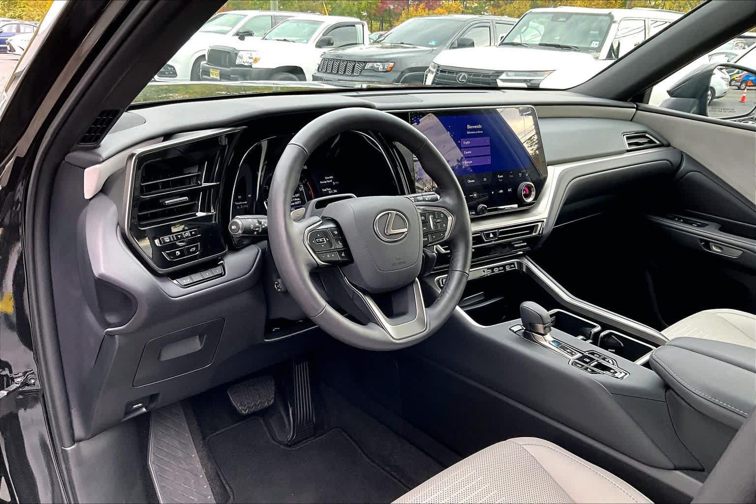 Certified 2026 Lexus TX 350 AWD w/ Technology Package image 17