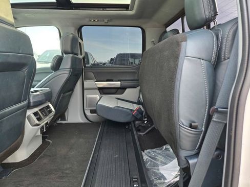 Used 2021 Ford F150 Limited image 28