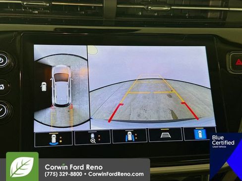 Used 2022 Chevrolet Bolt EUV Premier image 16