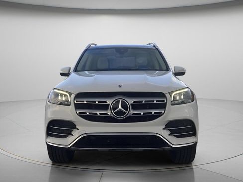 Used 2023 Mercedes-Benz GLS 450 4MATIC w/ AMG Line Exterior image 5