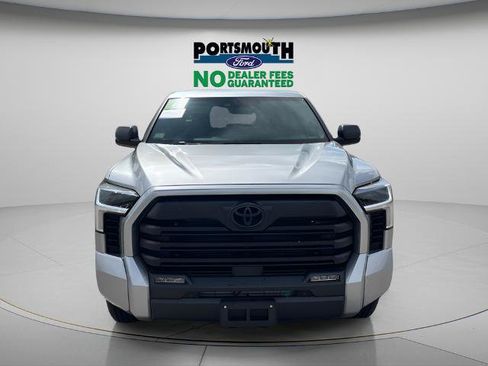 Used 2026 Toyota Tundra SR5 w/ SR5 Premium Package AWD/4WD image 17