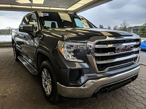 Used 2020 GMC Sierra 1500 SLE w/ SLE Value Package image 4