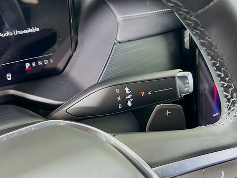 New 2026 GMC Acadia Elevation AWD/4WD image 14