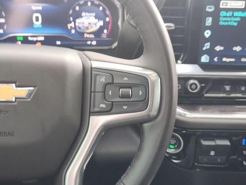 Used 2024 Chevrolet Silverado 2500 LTZ w/ LTZ Premium Package AWD/4WD image 30