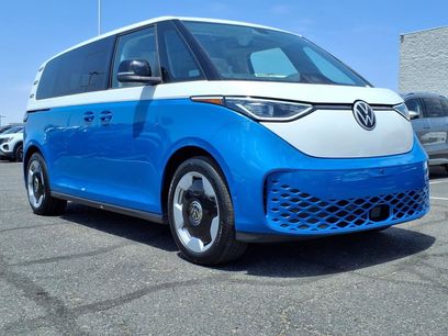 New 2025 Volkswagen ID. Buzz Pro S Plus